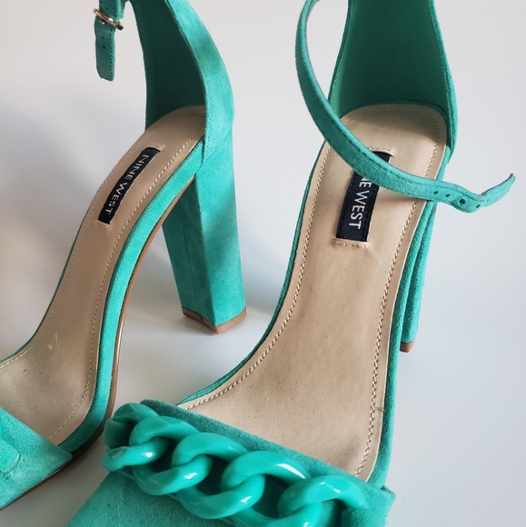 Brand new turquoise heels - Picture 2 of 6